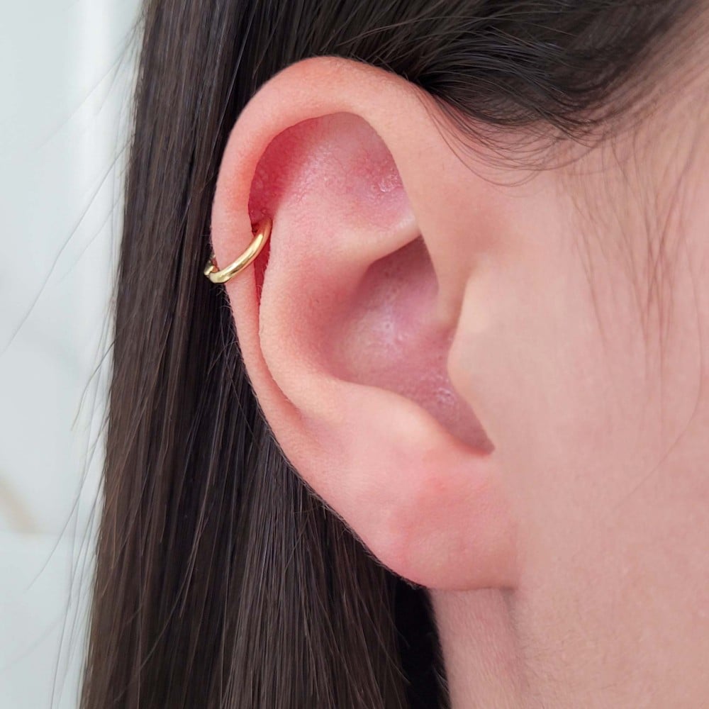 Brinco de ouro 18k UMA PEÇA argola simples