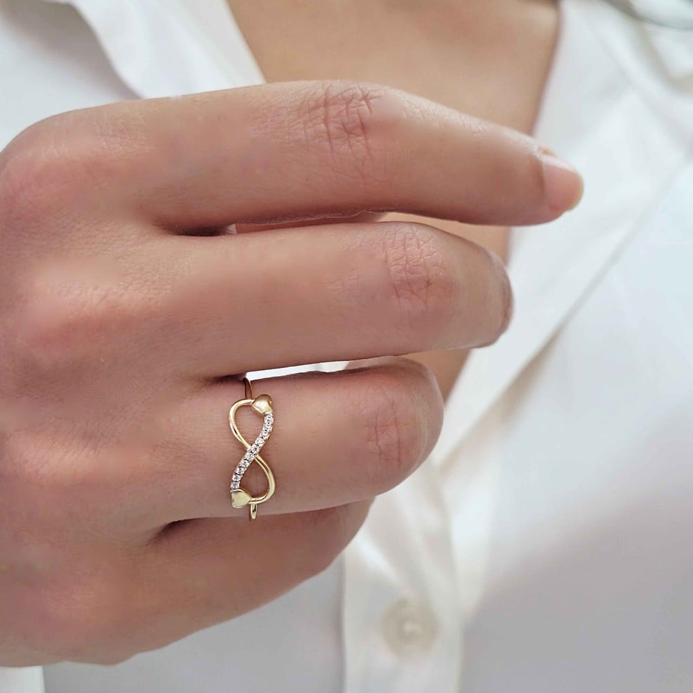 Anel de ouro infinito 18k cravejado delicado