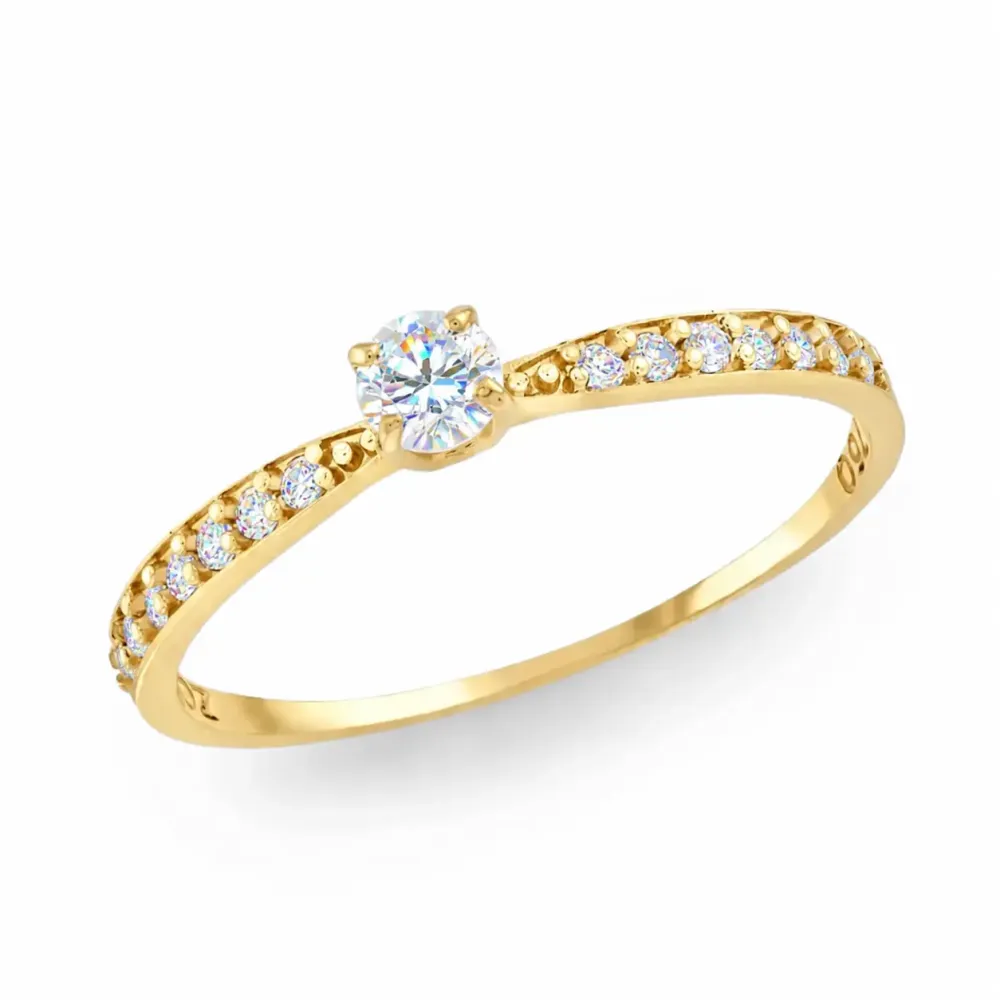 Anel moissanite solitário de ouro 18k cravejado