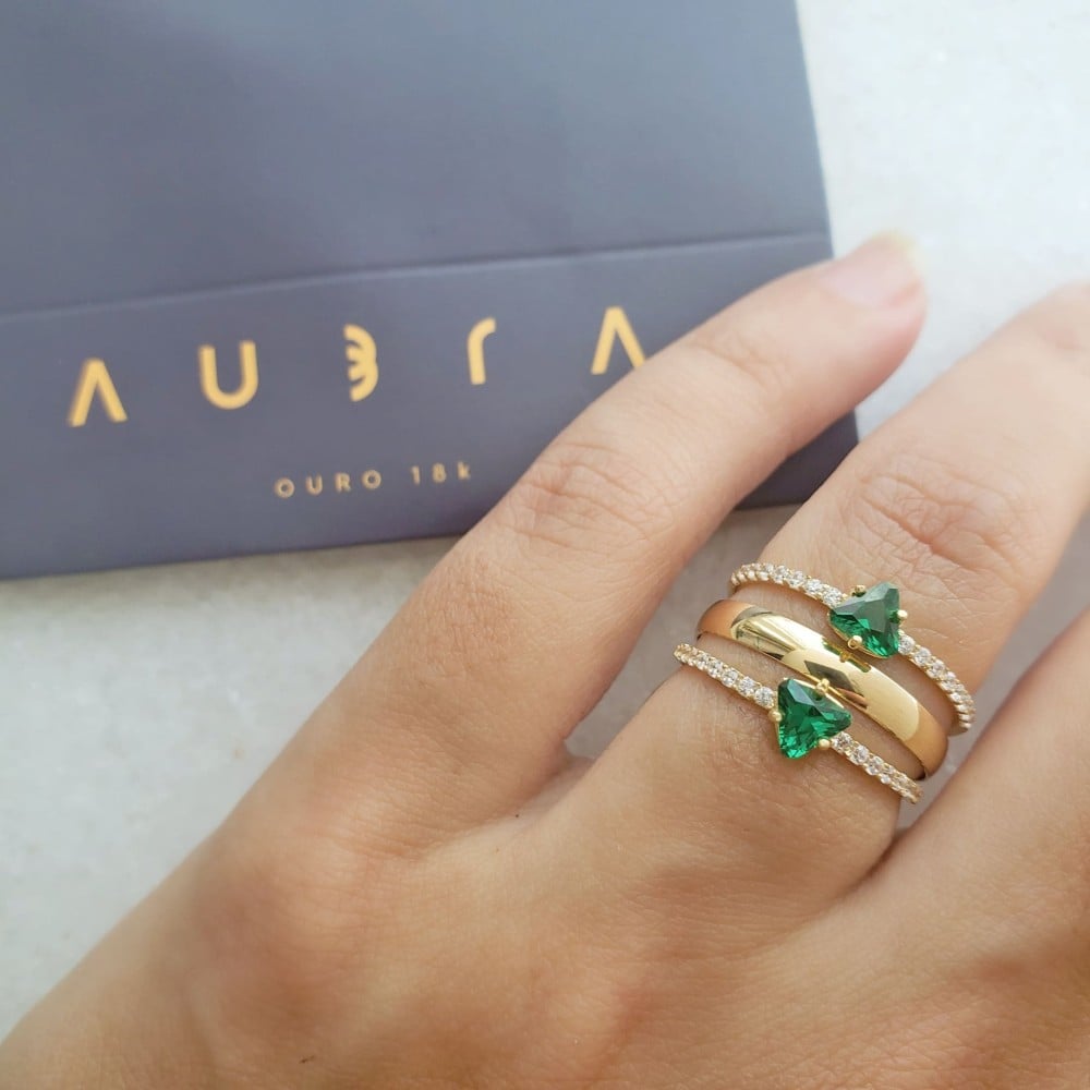 Anel de ouro 18k triangulo verde