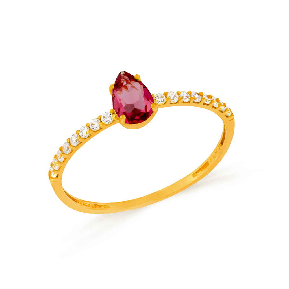 Anel de ouro com pedra vermelho rubelita