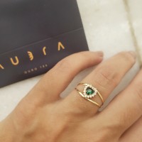 Anel coração de ouro 18k pedra verde