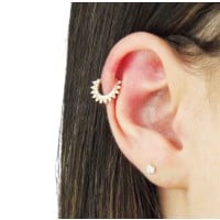 Piercing helix de ouro 18k pedras spike