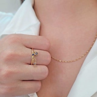 Anel de ouro 18k com pingentes cravejados em zircônia filho / menino e coração