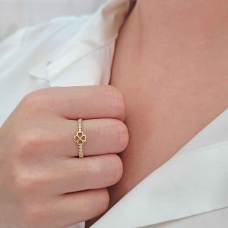 Anel de ouro 18k delicado trevo