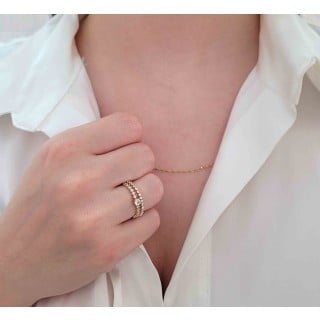 Aliança com solitário de ouro 18k zircônias 