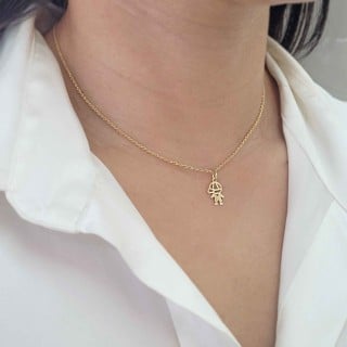 Pingente de ouro menino 18k delicado petit