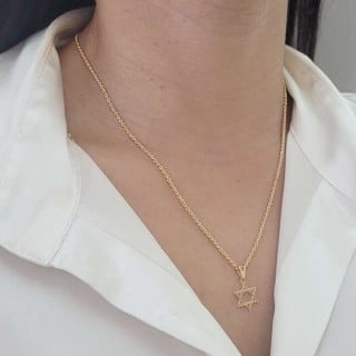 Pingente Estrela de Davi de ouro 18k vazada