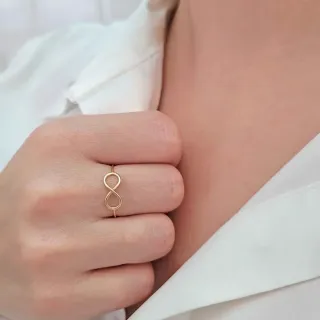 Anel de ouro 18k infinito em fio polido