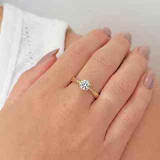 Anel moissanite de ouro 18k 1.0 ct XI