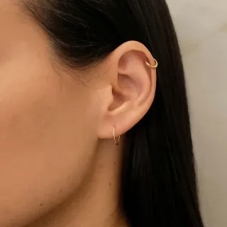 Brinco argola de ouro 18k redonda fio fino pequena